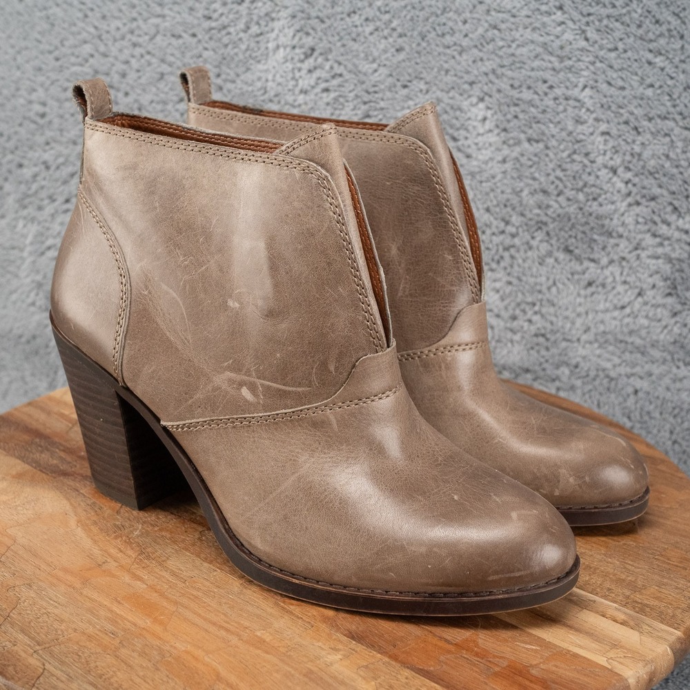 Lucky Brand Boots Womens 11 M Ankle Booties Block Heels Taupe Leather Pull On